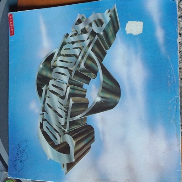 2 for $20☺️Commodores LP - Picture 1 of 3